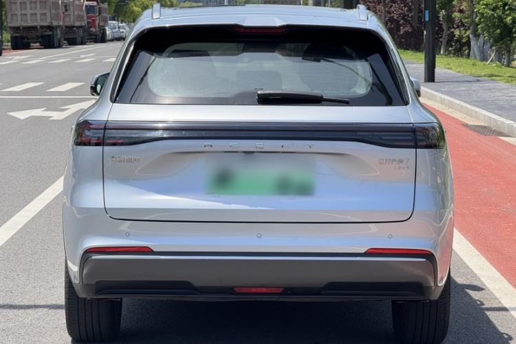 Used Geely Galaxy Xingjian 7 EM-i 2025 120km Navigator Edition Exterior 3