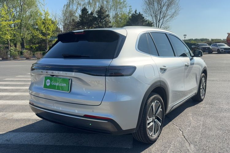 Used Geely Galaxy Xingjian 7 EM-i 2025 120km Exploration+ Version Exterior 3