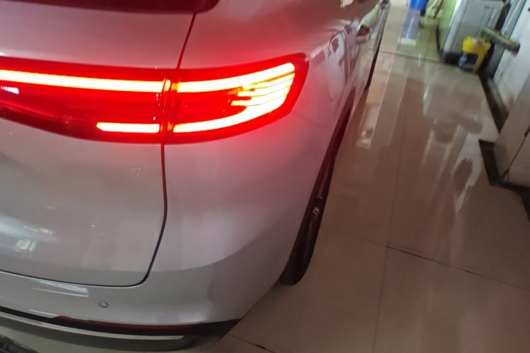 Used Geely Galaxy Xingjian 7 EM-i 2025 120km Launch+ Version Exterior 3