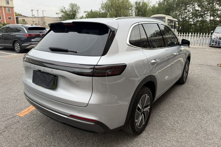 Used Geely Galaxy Xingjian 7 EM-i 2025 120km Exploration+ Version Exterior 6