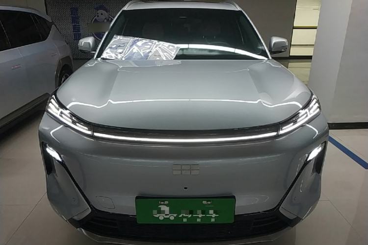 Used Geely Galaxy Xingjian 7 EM-i 2025 120km Exploration+ Version Front