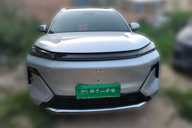 Used Geely Galaxy Xingjian 7 EM-i 2025 120km Launch+ Version Front