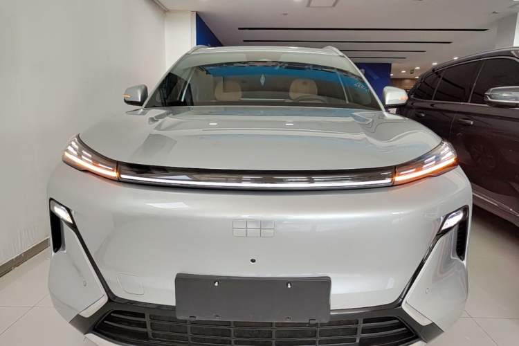 Used Geely Galaxy Xingjian 7 EM-i 2025 120km Exploration+ Version Front