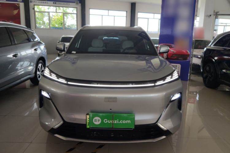 Used Geely Galaxy Xingjian 7 EM-i 2025 120km Exploration+ Version Front