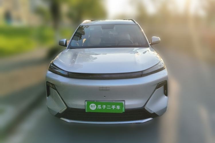 Used Geely Galaxy Xingjian 7 EM-i 2025 55 km Launch Edition Front