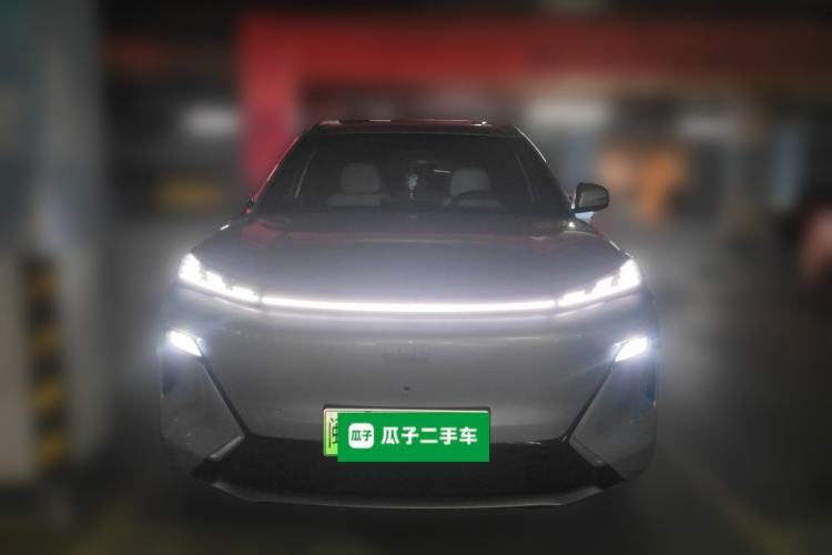 Used Geely Galaxy Xingjian 7 EM-i 2025 120km Exploration+ Version Front