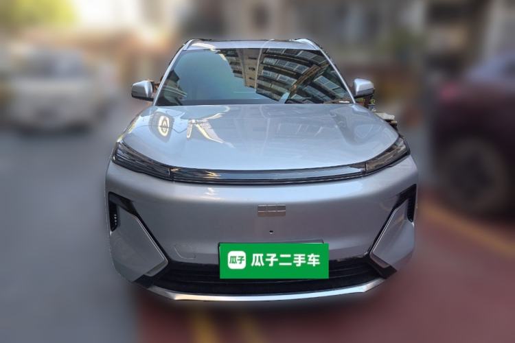 Used Geely Galaxy Xingjian 7 EM-i 2025 120km Launch+ Version Front