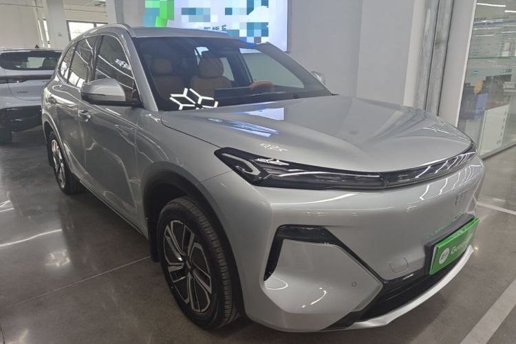 Used Geely Galaxy Xingjian 7 EM-i 2025 120km Exploration+ Version Front Right 45 Deg