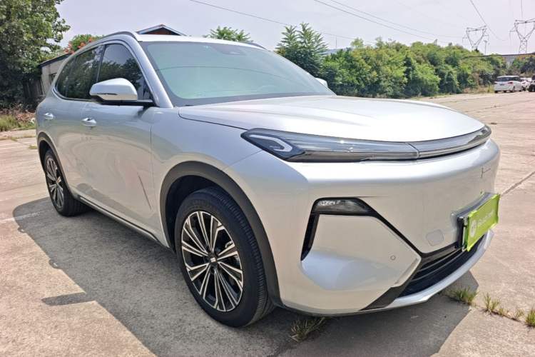 Used Geely Galaxy Xingjian 7 EM-i 2025 120km Navigator Edition Front Right 45 Deg