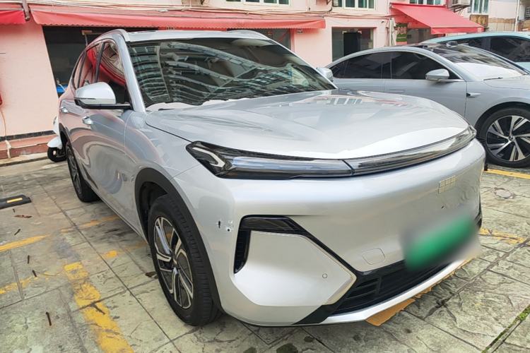 Used Geely Galaxy Xingjian 7 EM-i 2025 120km Exploration+ Version Front Right 45 Deg