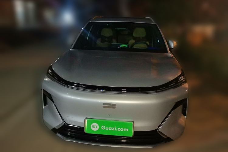 Used Geely Galaxy Xingjian 7 EM-i 2025 120km Launch+ Version Front