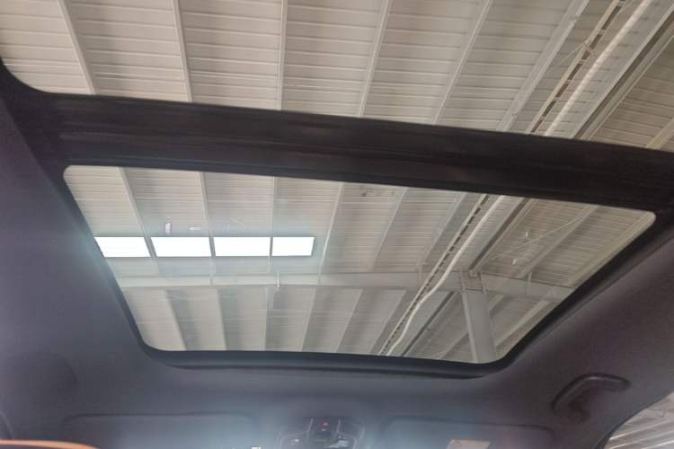Used Geely Galaxy Xingjian 7 EM-i 2025 120km Navigator Edition Headliner