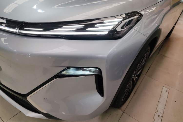 Used Geely Galaxy Xingjian 7 EM-i 2025 120km Navigator Edition Left Front Headlight
