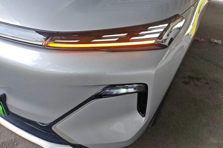Used Geely Galaxy Xingjian 7 EM-i 2025 55 km Launch Edition Left Front Headlight