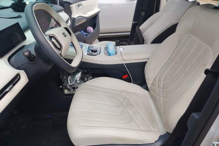 Used Geely Galaxy Xingjian 7 EM-i 2025 120km Navigator Edition Left Front Seat