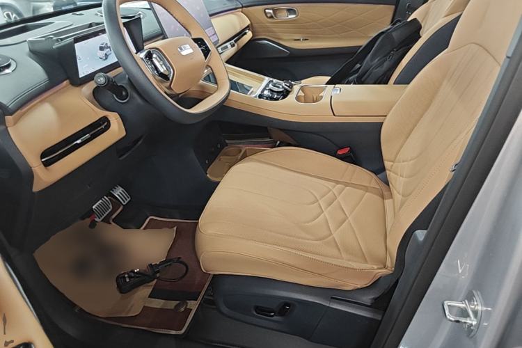 Used Geely Galaxy Xingjian 7 EM-i 2025 120km Navigator Edition Left Front Seat