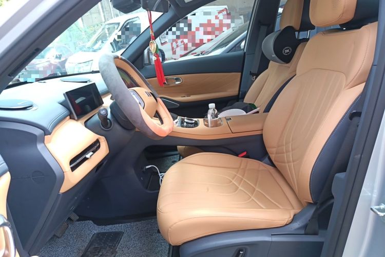 Used Geely Galaxy Xingjian 7 EM-i 2025 120km Launch+ Version Left Front Seat