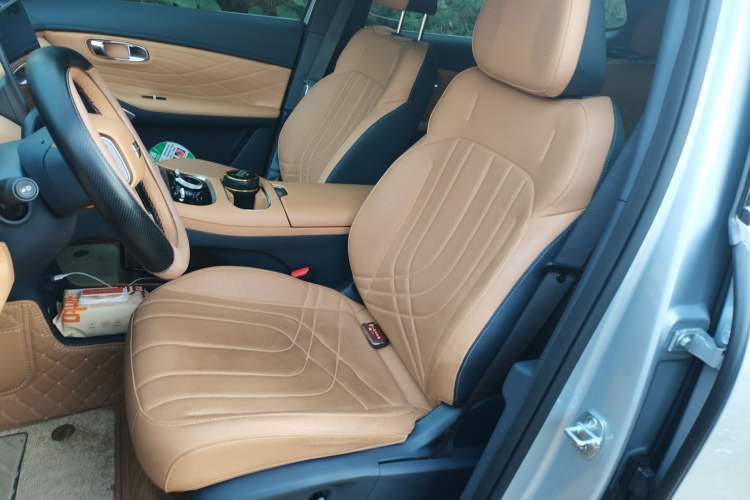 Used Geely Galaxy Xingjian 7 EM-i 2025 120km Launch+ Version Left Front Seat
