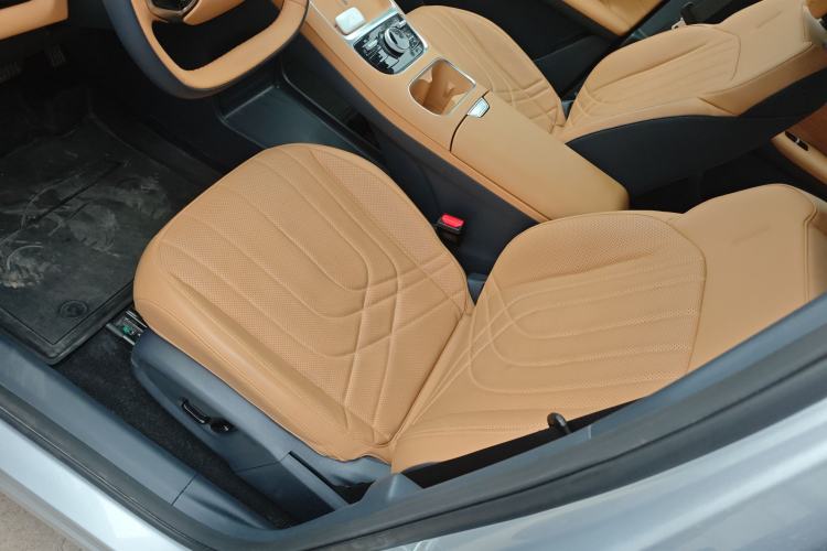 Used Geely Galaxy Xingjian 7 EM-i 2025 120km Navigator Edition Left Front Seat