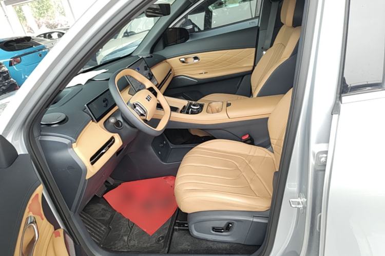 Used Geely Galaxy Xingjian 7 EM-i 2025 120km Navigator Edition Left Front Seat