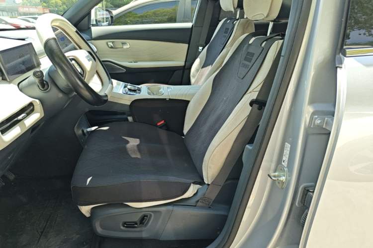 Used Geely Galaxy Xingjian 7 EM-i 2025 120km Navigator Edition Left Front Seat