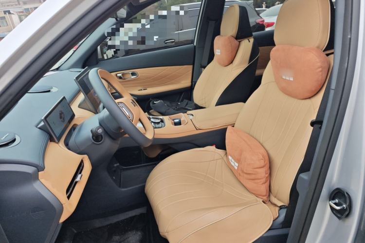 Used Geely Galaxy Xingjian 7 EM-i 2025 120km Navigator Edition Left Front Seat