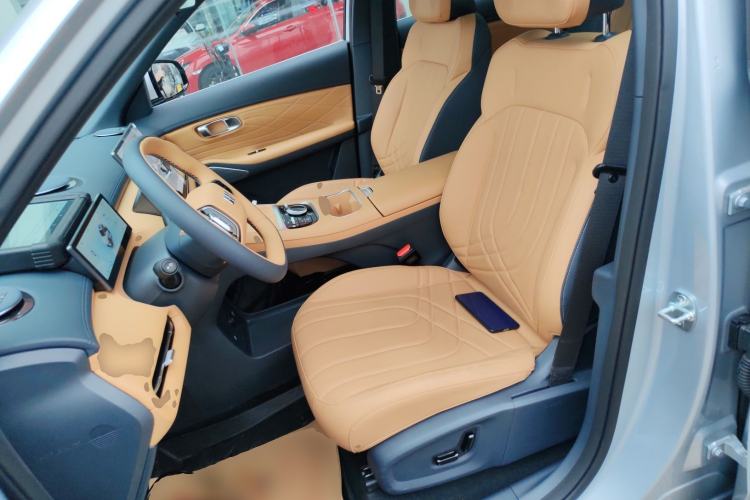 Used Geely Galaxy Xingjian 7 EM-i 2025 120km Navigator Edition Left Front Seat