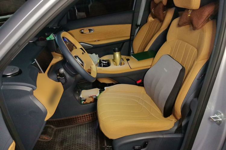 Used Geely Galaxy Xingjian 7 EM-i 2025 120km Launch+ Version Left Front Seat