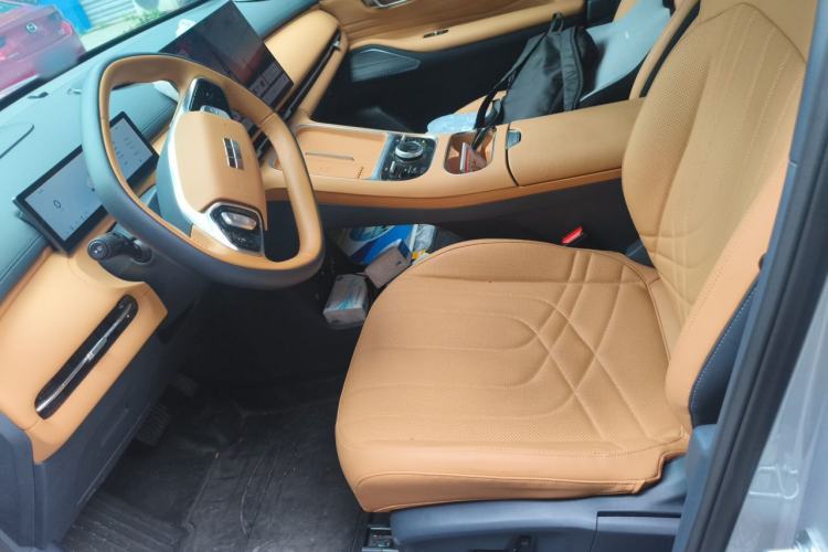 Used Geely Galaxy Xingjian 7 EM-i 2025 120km Exploration+ Version Left Front Seat