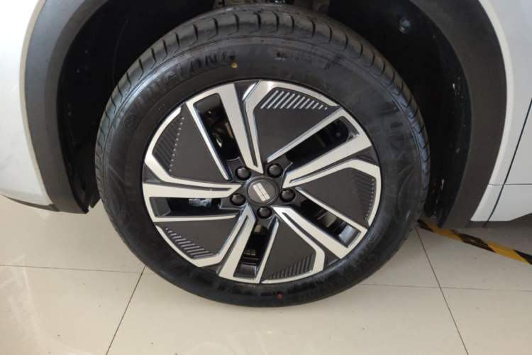 Used Geely Galaxy Xingjian 7 EM-i 2025 120km Exploration+ Version Left Front Wheel Hub