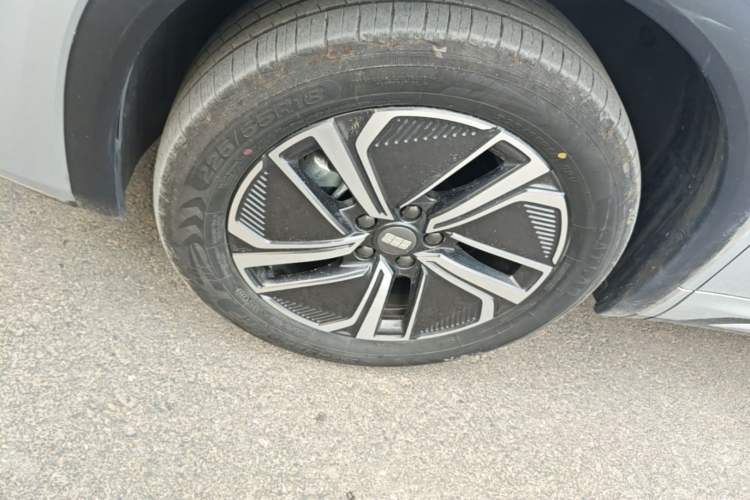 Used Geely Galaxy Xingjian 7 EM-i 2025 120km Exploration+ Version Left Front Wheel Hub