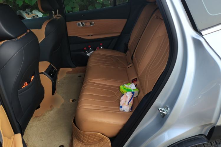 Used Geely Galaxy Xingjian 7 EM-i 2025 120km Launch+ Version Left Rear Seat