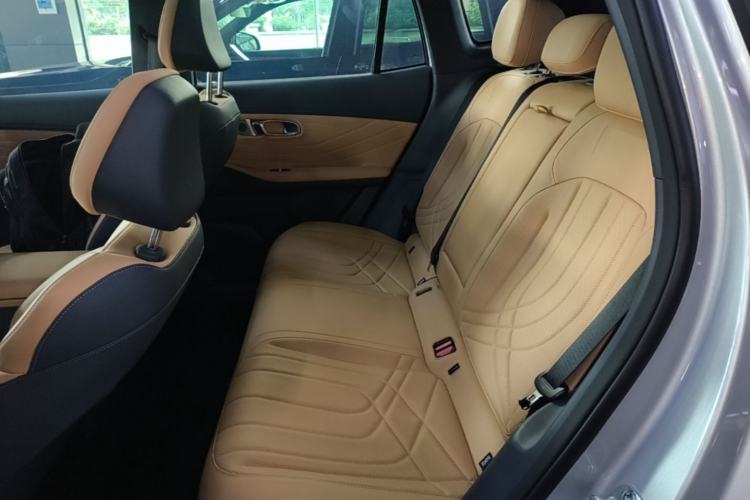 Used Geely Galaxy Xingjian 7 EM-i 2025 120km Exploration+ Version Left Rear Seat