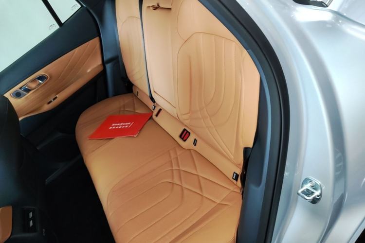 Used Geely Galaxy Xingjian 7 EM-i 2025 120km Exploration+ Version Left Rear Seat
