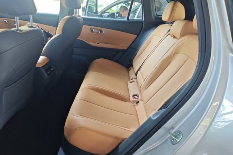 Used Geely Galaxy Xingjian 7 EM-i 2025 55 km Launch Edition Left Rear Seat