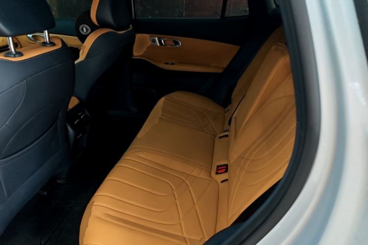 Used Geely Galaxy Xingjian 7 EM-i 2025 120km Navigator Edition Left Rear Seat