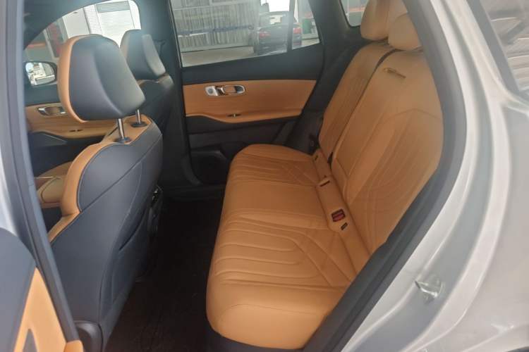 Used Geely Galaxy Xingjian 7 EM-i 2025 120km Navigator Edition Left Rear Seat