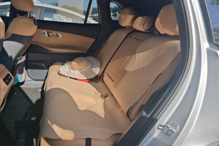 Used Geely Galaxy Xingjian 7 EM-i 2025 120km Exploration+ Version Left Rear Seat