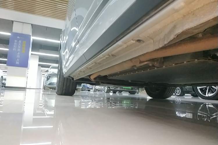 Used Geely Galaxy Xingjian 7 EM-i 2025 120km Exploration+ Version Left Side Sill