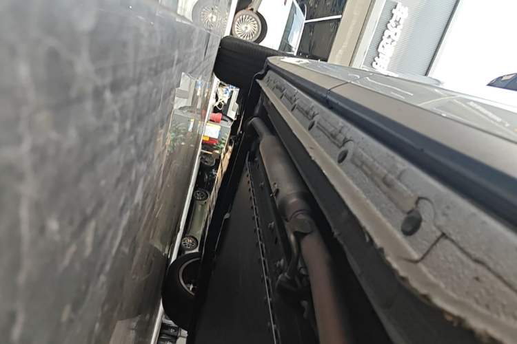 Used Geely Galaxy Xingjian 7 EM-i 2025 120km Navigator Edition Left Side Sill