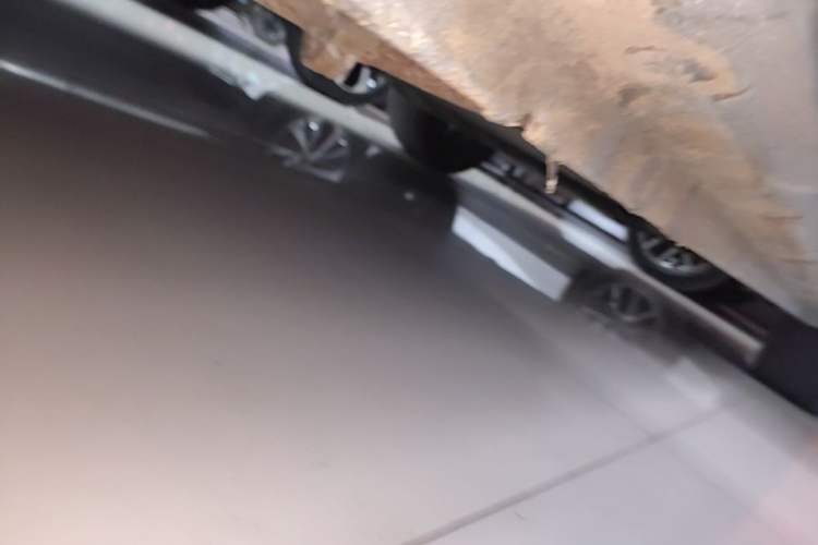 Used Geely Galaxy Xingjian 7 EM-i 2025 120km Navigator Edition Left Side Sill