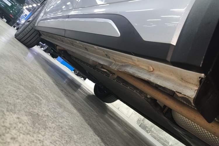 Used Geely Galaxy Xingjian 7 EM-i 2025 120km Exploration+ Version Left Side Sill