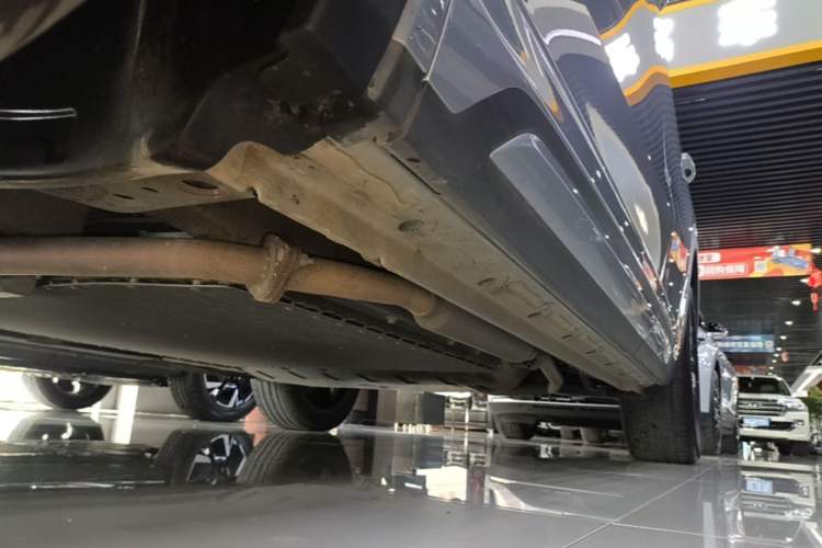 Used Geely Galaxy Xingjian 7 EM-i 2025 120km Exploration+ Version Left Side Sill