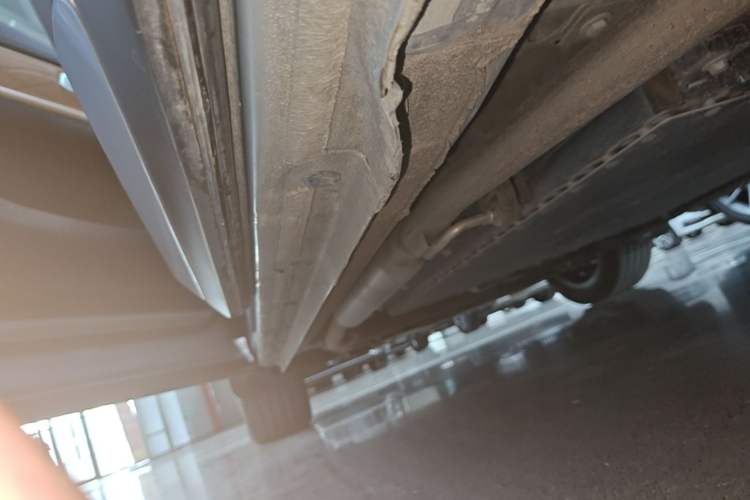 Used Geely Galaxy Xingjian 7 EM-i 2025 120km Exploration+ Version Left Side Sill