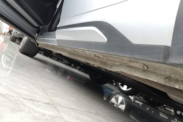 Used Geely Galaxy Xingjian 7 EM-i 2025 120km Navigator Edition Left Side Sill