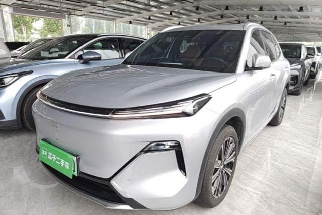 Used Geely Galaxy Xingjian 7 EM-i 2025 120km Navigator Edition