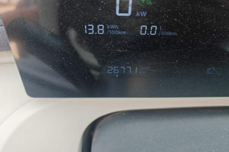 Used Geely Galaxy Xingjian 7 EM-i 2025 120km Launch+ Version Odometer Close Up