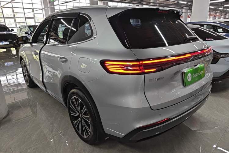 Used Geely Galaxy Xingjian 7 EM-i 2025 120km Navigator Edition Rear Left 45 Deg