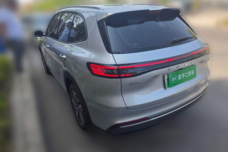 Used Geely Galaxy Xingjian 7 EM-i 2025 55 km Launch Edition Rear Left 45 Deg