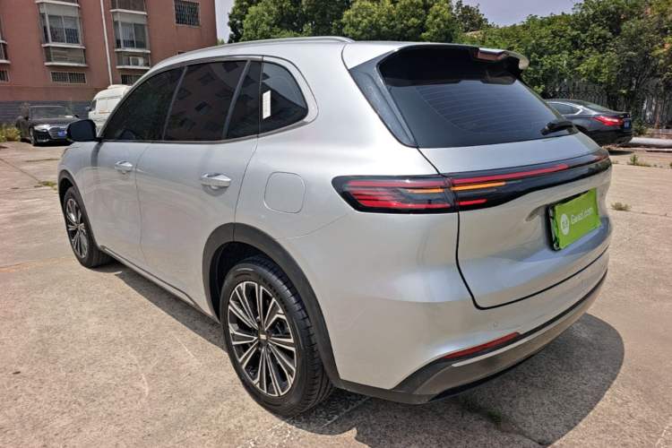 Used Geely Galaxy Xingjian 7 EM-i 2025 120km Navigator Edition Rear Left 45 Deg